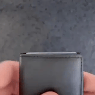 Carbon fiber anti-theft double-layer card holder/wallet (can hold multiple cards)